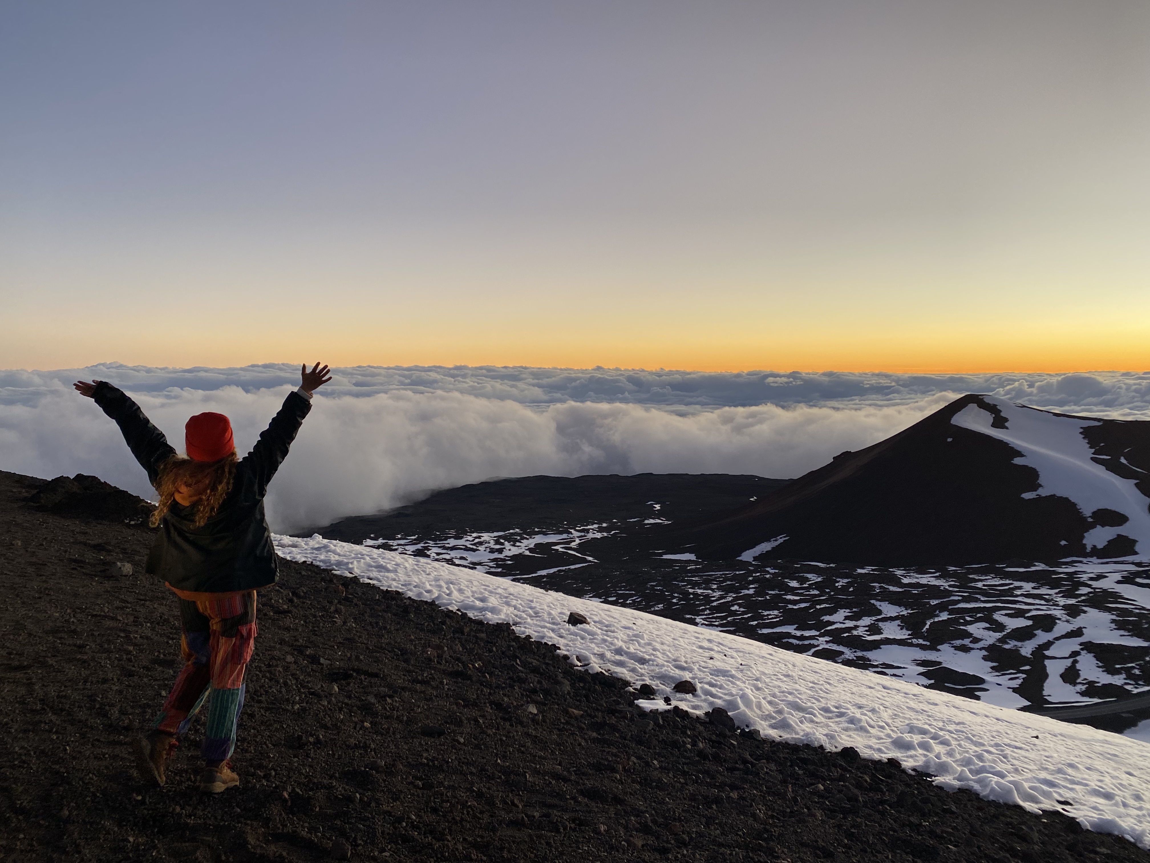 Ultimate Guide to Visiting the Summit of the Mauna Kea Volcano in Hawaii!