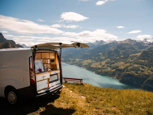 How to Take Cheap Showers While Living on the Road!